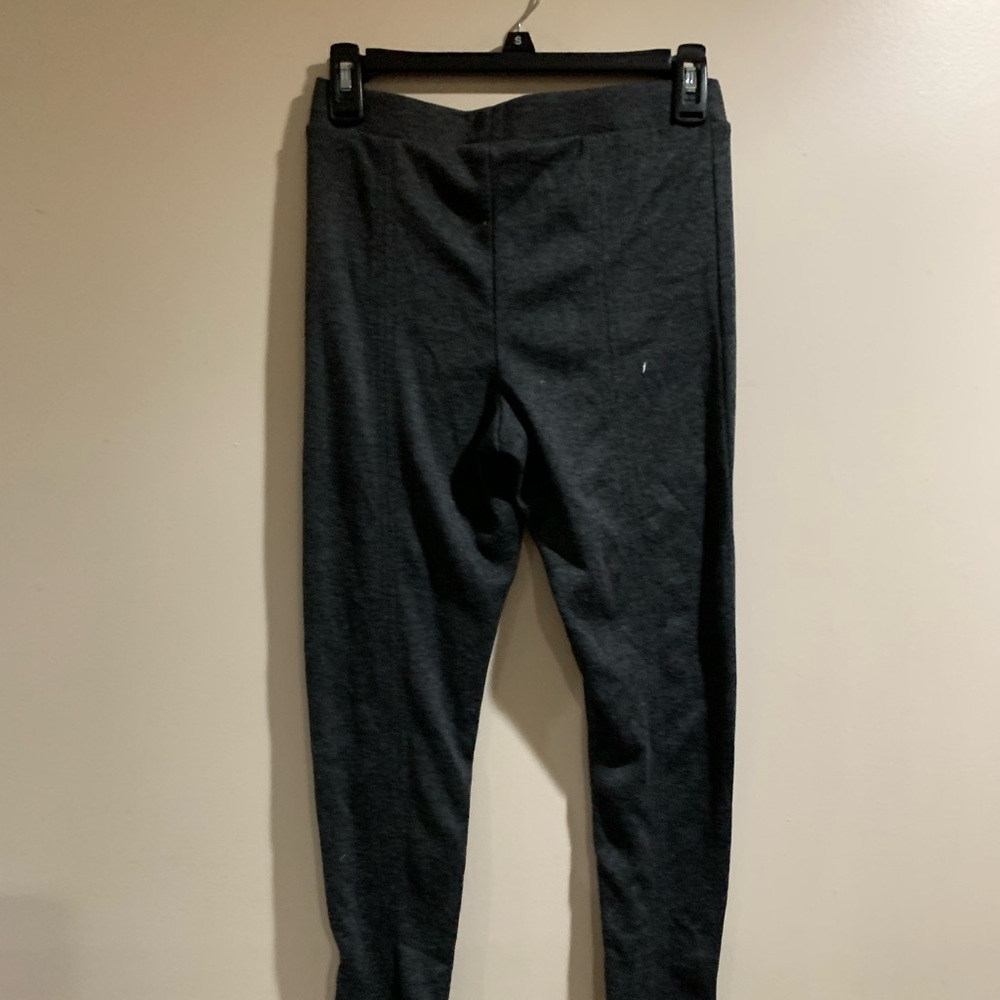 Leggings with zipper